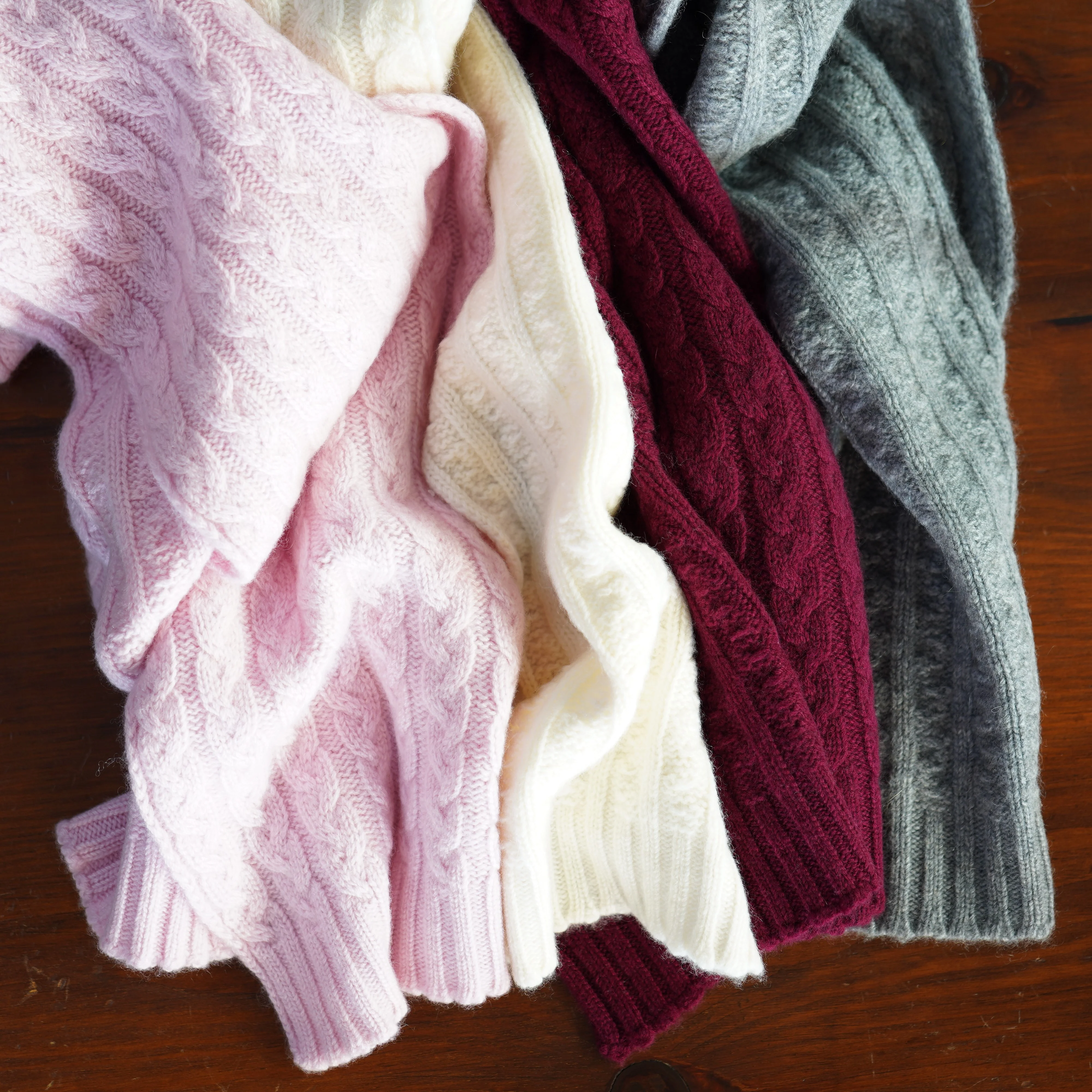 Cashmere Cable Knit Scarf - Image 5