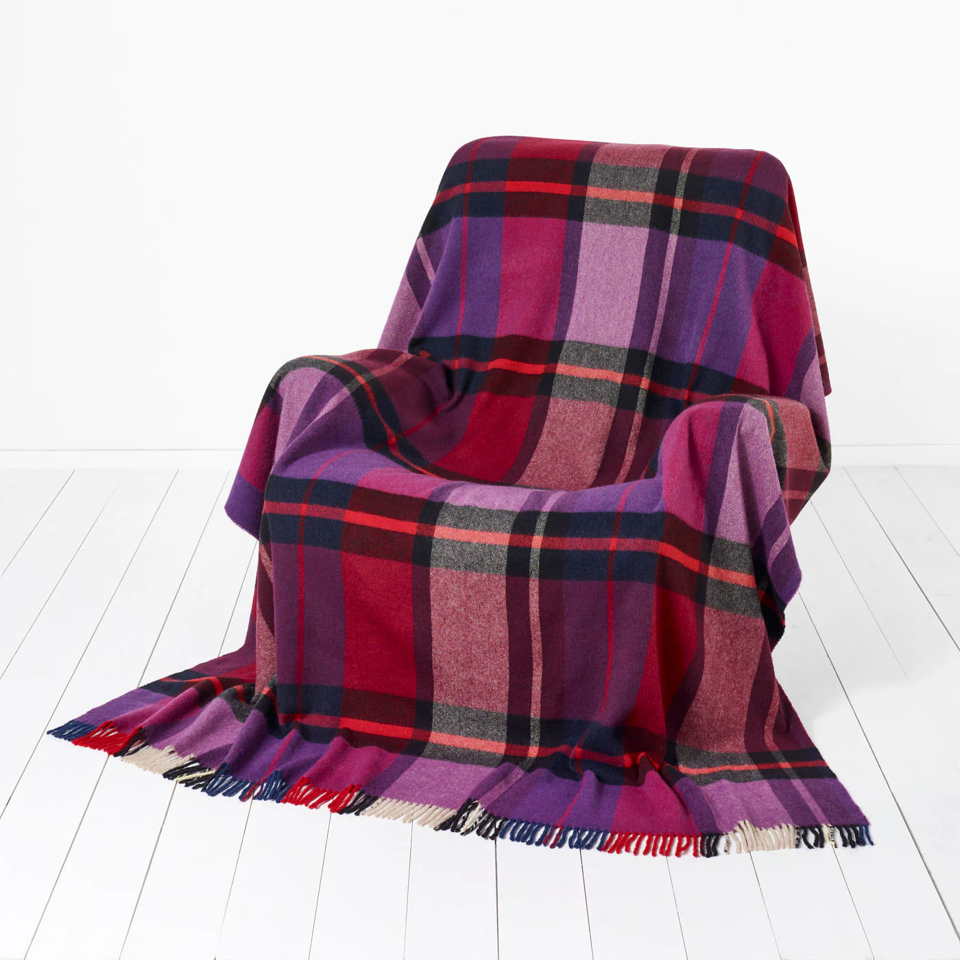 Madison Check Lambswool Blanket - Image 3