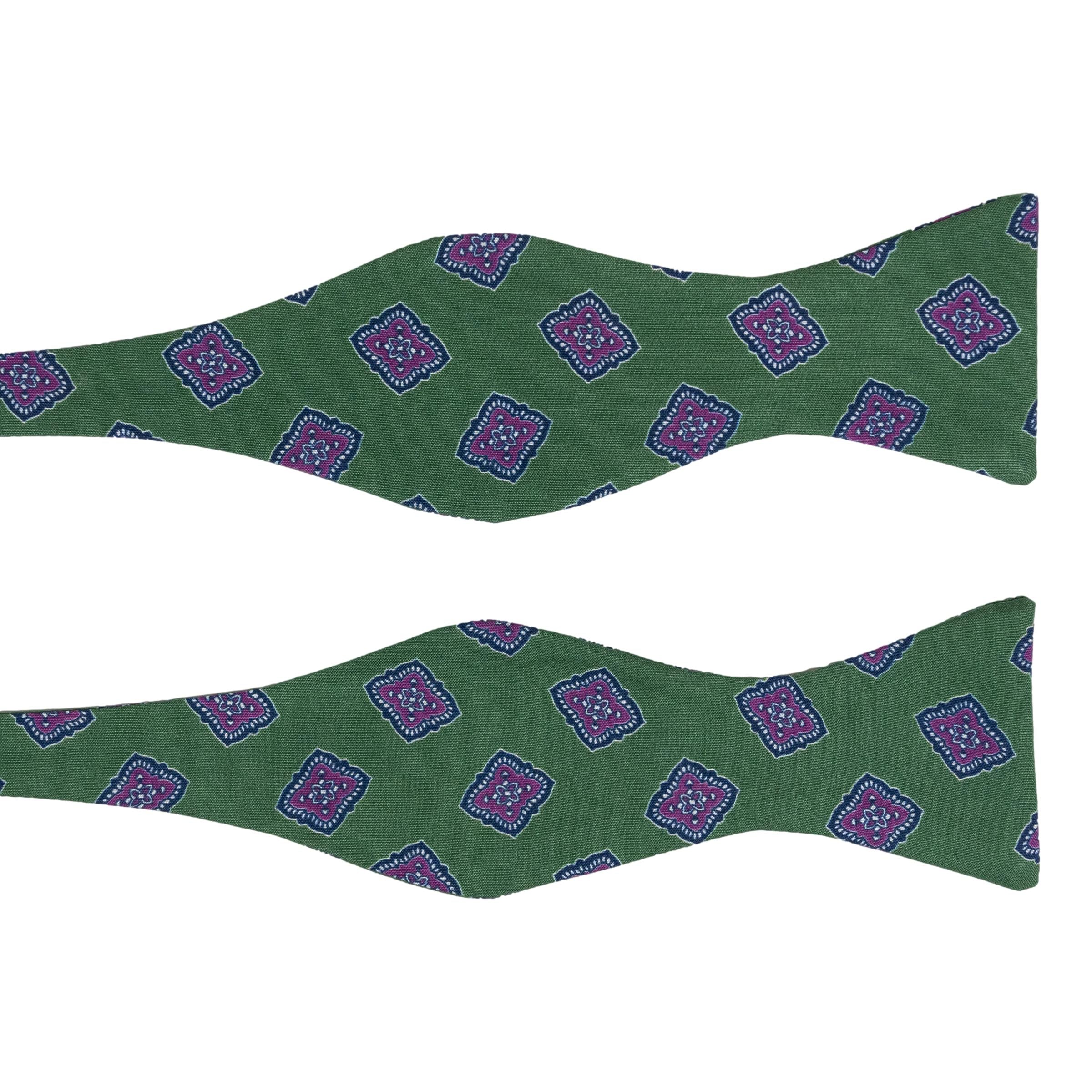 Shield Motif Silk Bow Tie - Image 2